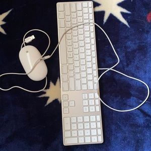 Apple USB KEYBOARD AND USB MOUSE